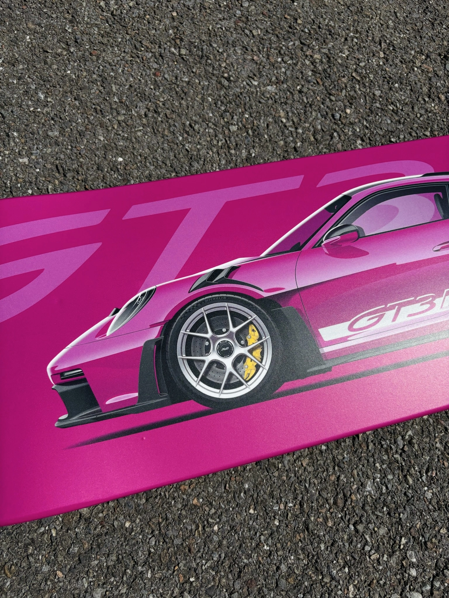 Planche de skate Porsche 992 GT3 RS Ruby Star