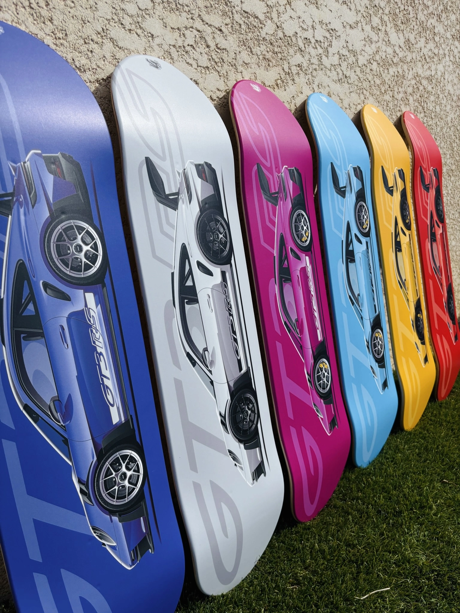 Planche de skate Porsche 992 GT3 RS Signal Yellow